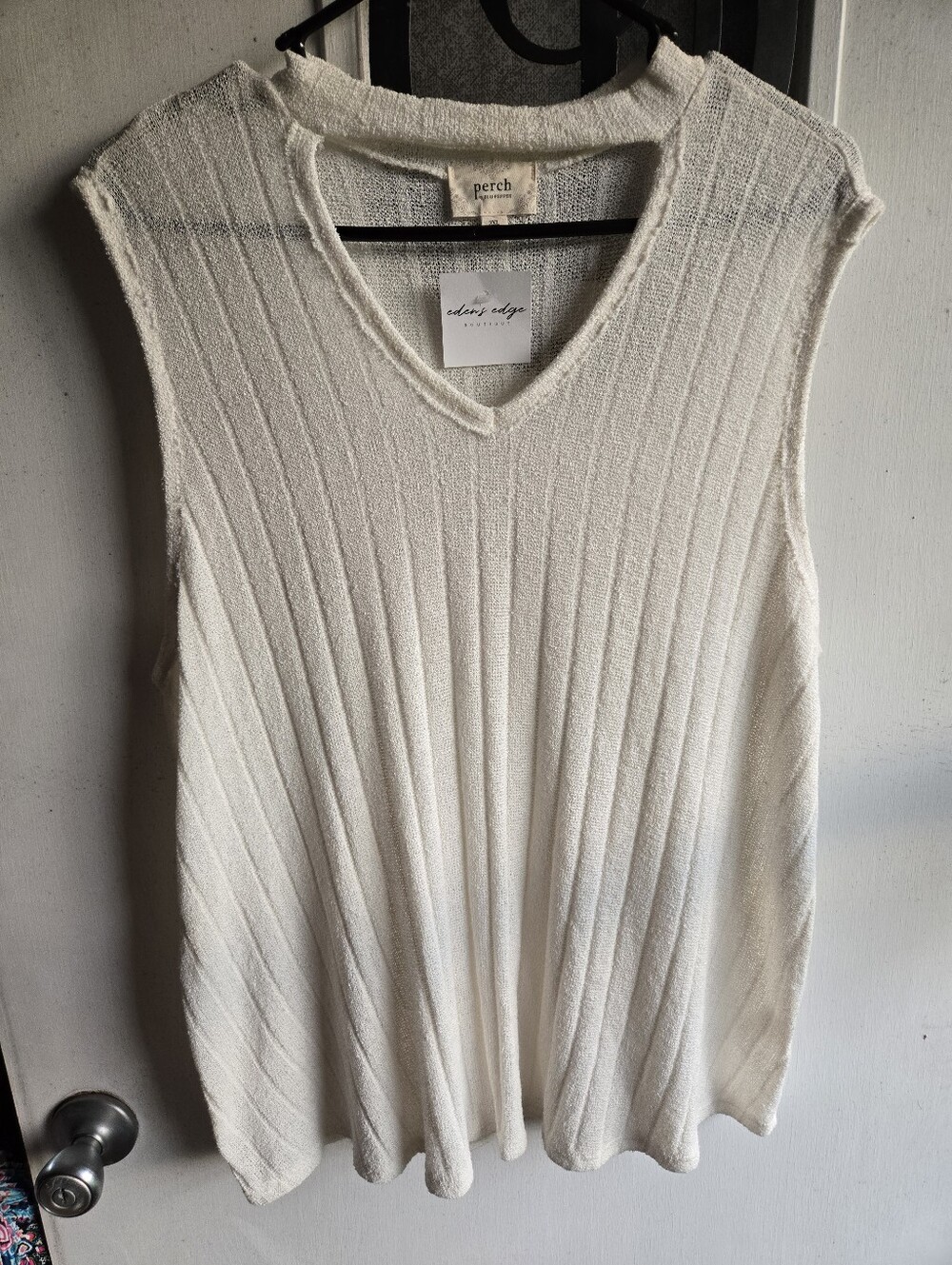 Blu Pepper Perch Knit V-Neck Sleeveless Top in Ivory White NWT